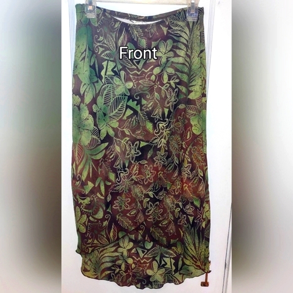 Skirt w/ Jungle Plants Design - Picture 3 of 14
